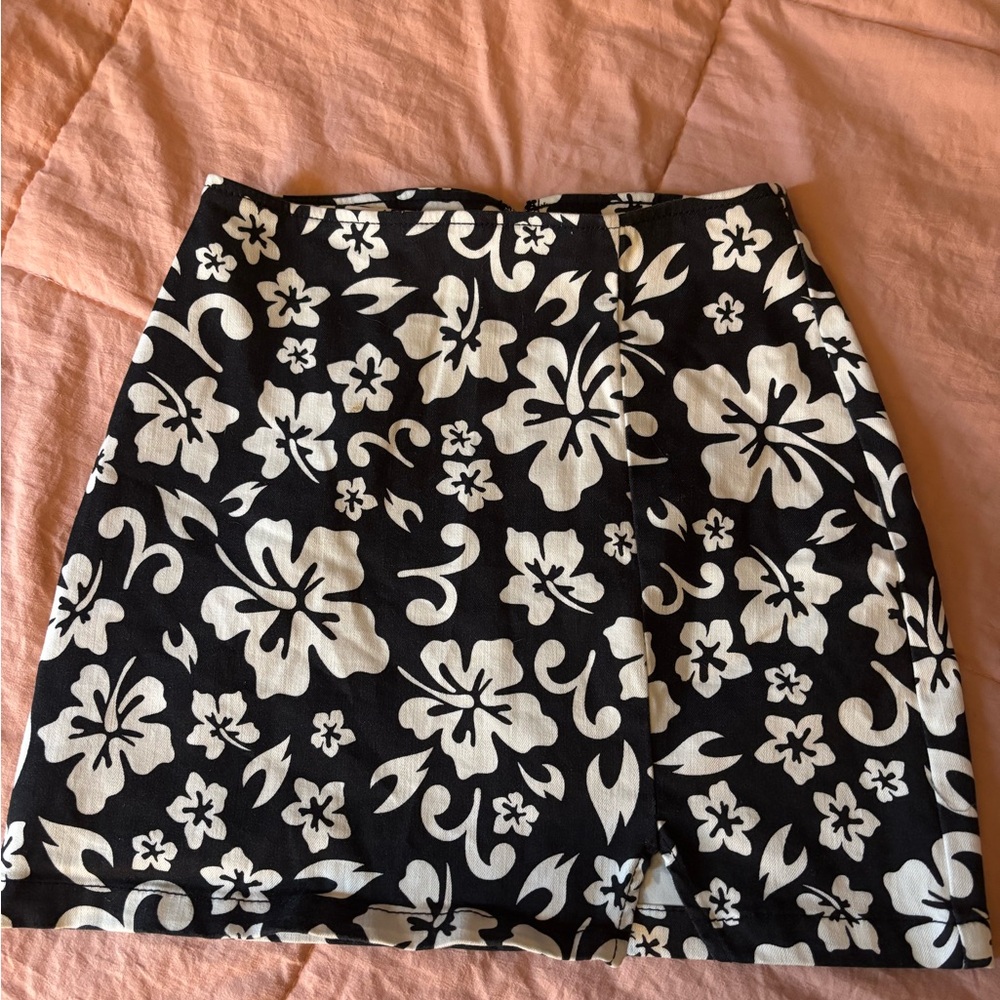 Floral Black and White Women's Skirt